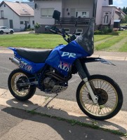 ABD94632-FB59-45AB-8267-5339F9196C94.jpeg (431.08 KiB) 6403 mal betrachtet So bis auf den Lack ist die gute jetzt fertig dr600 mal ganz anders