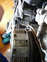 Kupplungsfedern gespannt.jpg (208.66 KiB) 2803 mal betrachtet Kupplungsfedern gespannt, Spalt hinten