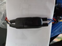 Stecker, der die CDI mit der Erregerspule verbindet