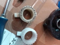 ...hatte den Tipp von Dirk65 aufgenommen und im www bei den Chinesen bestellt, passt nicht ganz (innendurchmesser!), aber dafür gibt's 'ne Lösung...